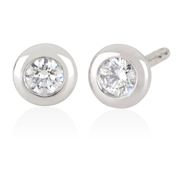 18ct White Gold Rub Set Round Brilliant Cut Diamond Stud Earrings