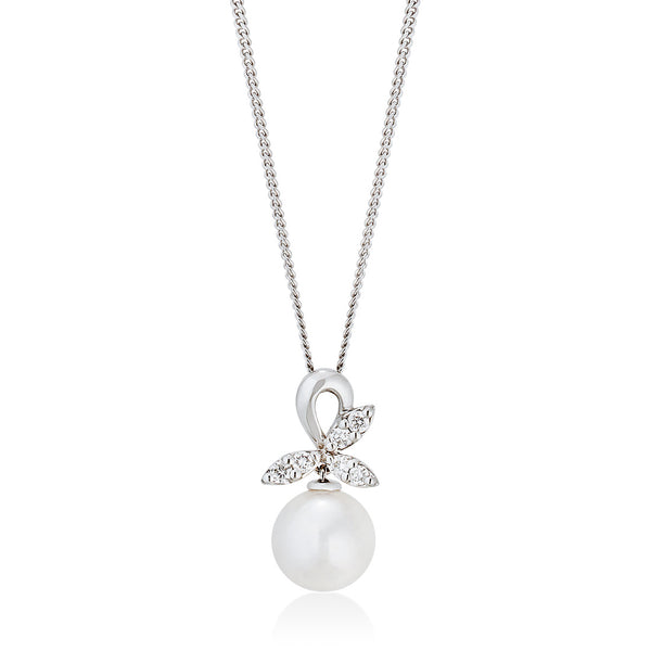 18ct White Gold Akoya Cultured Pearl and Diamond Pendant and Chain